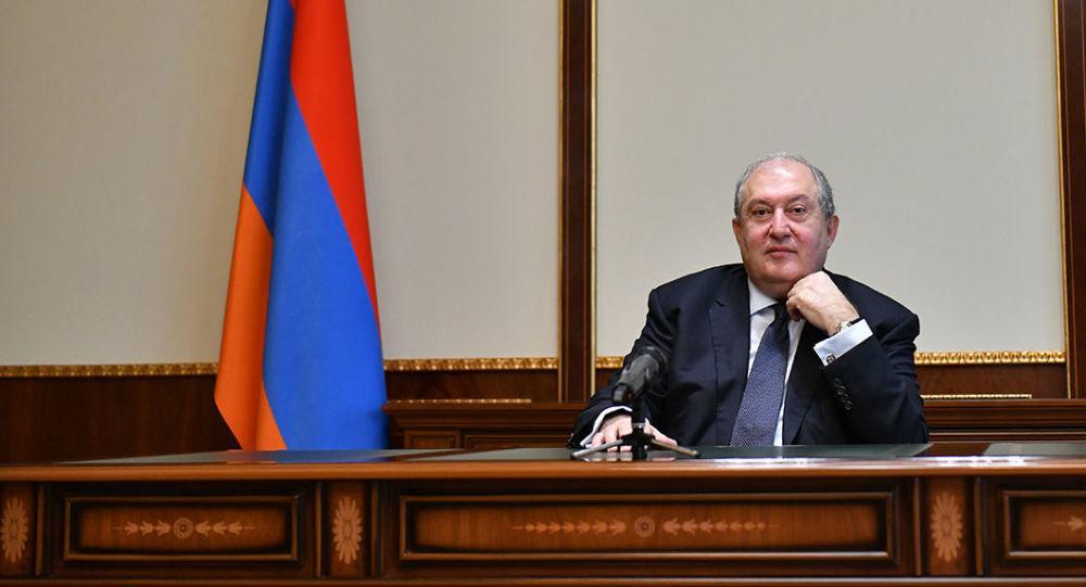 رییس جمهور ارمنستان خواهان استعفای دولت پاشینیان شد