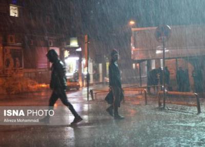 هشدار؛ بارش شدید باران در برخی استان ها، طوفان حاره ای در راه سواحل مکران