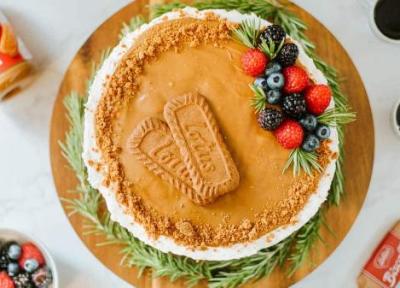 طرز تهیه کیک لوتوس خانگی با طعم کارامل